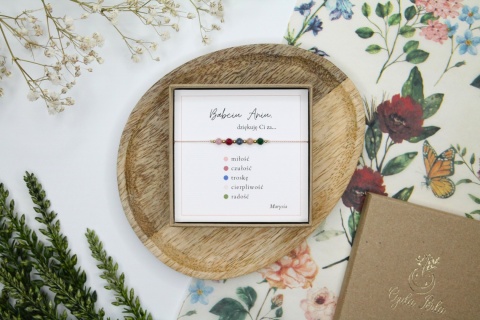 Zestaw prezentowy dla Babci – bransoletka Merci z dedykacją